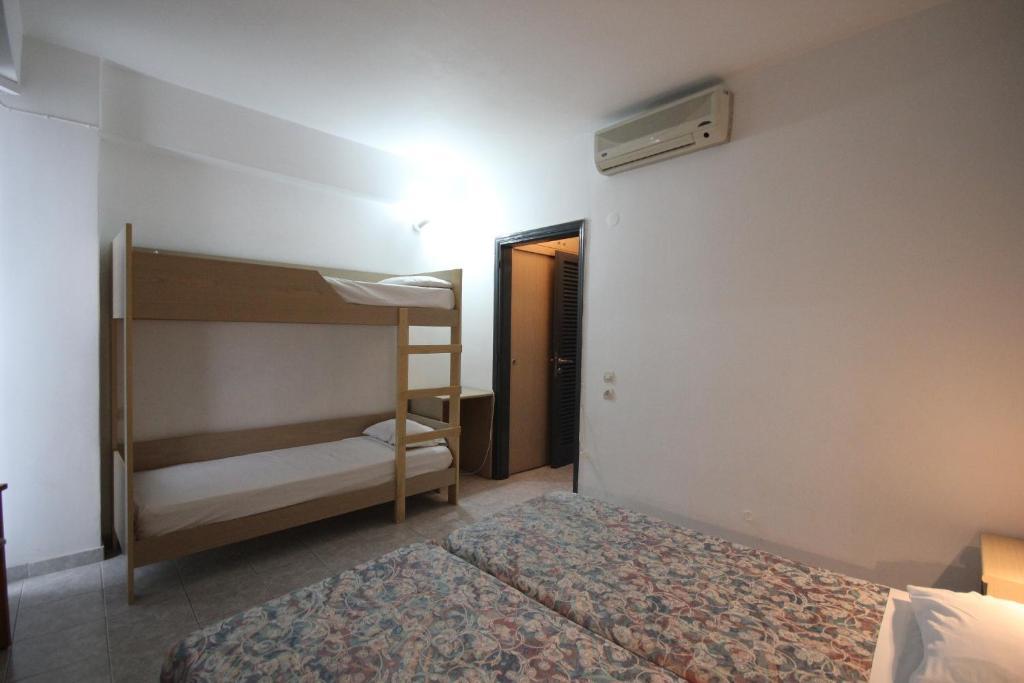 Moschos Hotel Rhodes City Room photo
